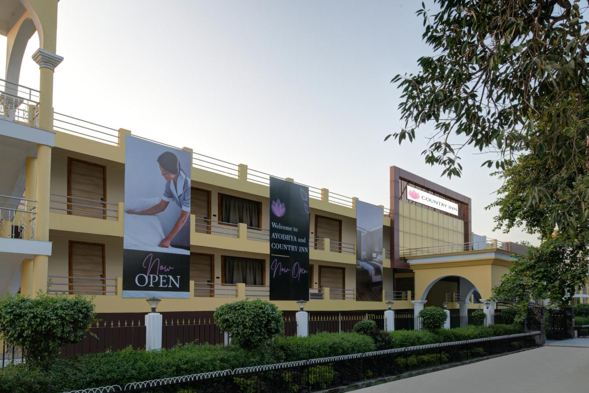 Country Inn Ayodhya - Opposite Airport Екстериор снимка