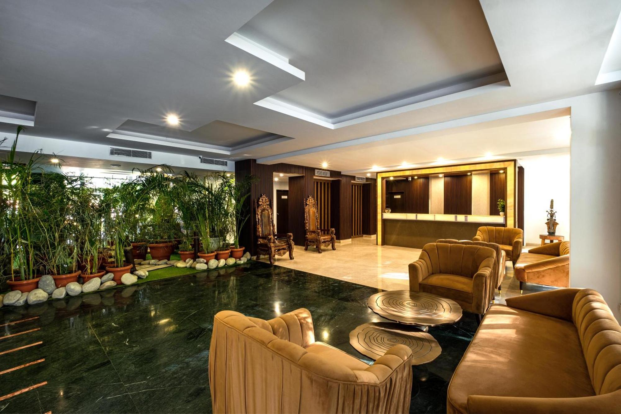 Country Inn Ayodhya - Opposite Airport Екстериор снимка
